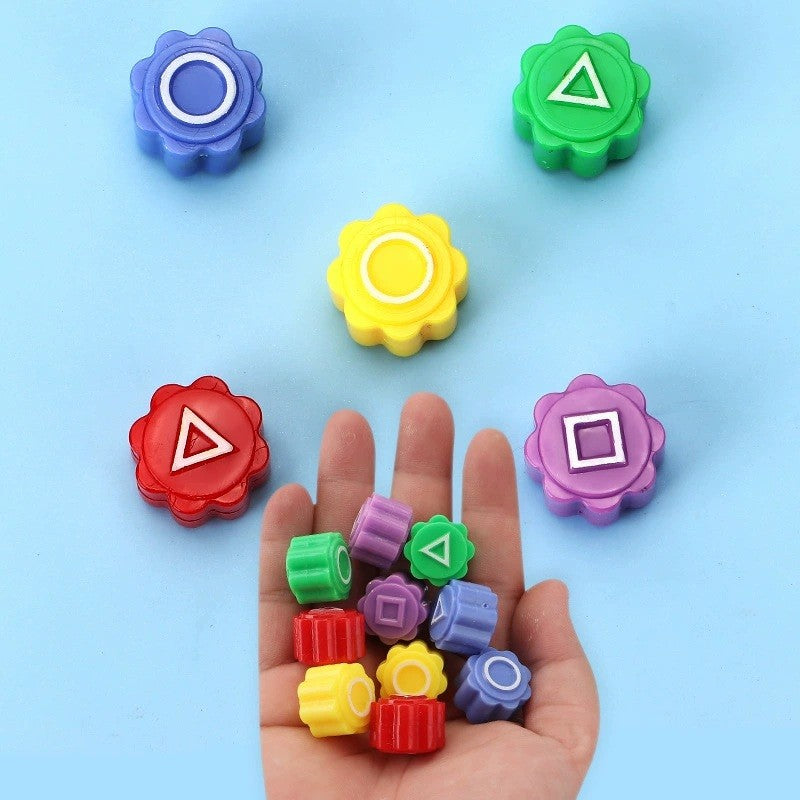 Gonggi Joc Traditional Coreean, Tip Squid Game si Jocul Calamarului, pentru Dexteritate, Interactiv, Set 5 Piese Multicolore, Tabla Triunghiulara Maro, 7.8x7.8x0.7 cm