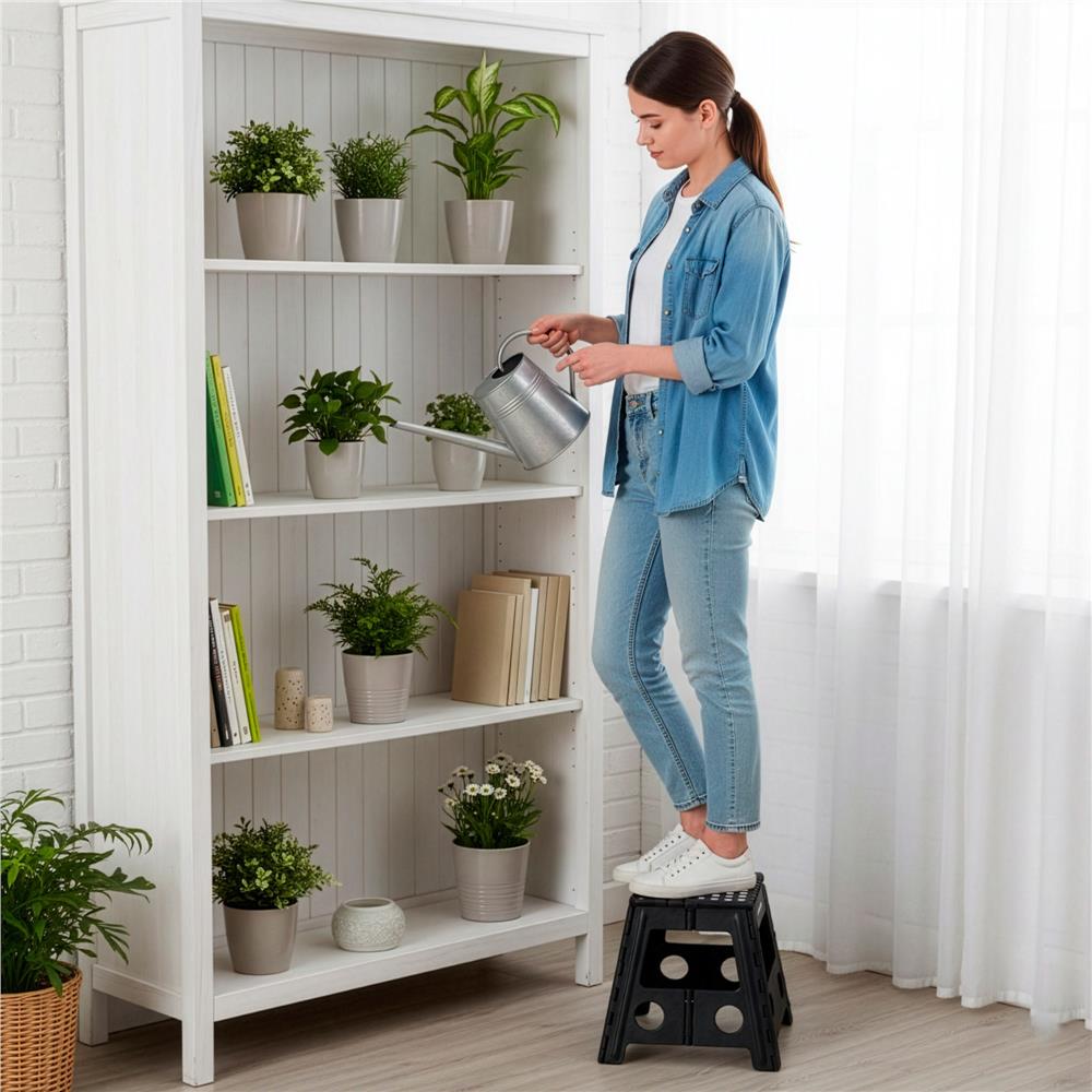 Scaun inaltator multifunctional tip scara, antiderapant, 39 cm, maxim 150 kg, negru