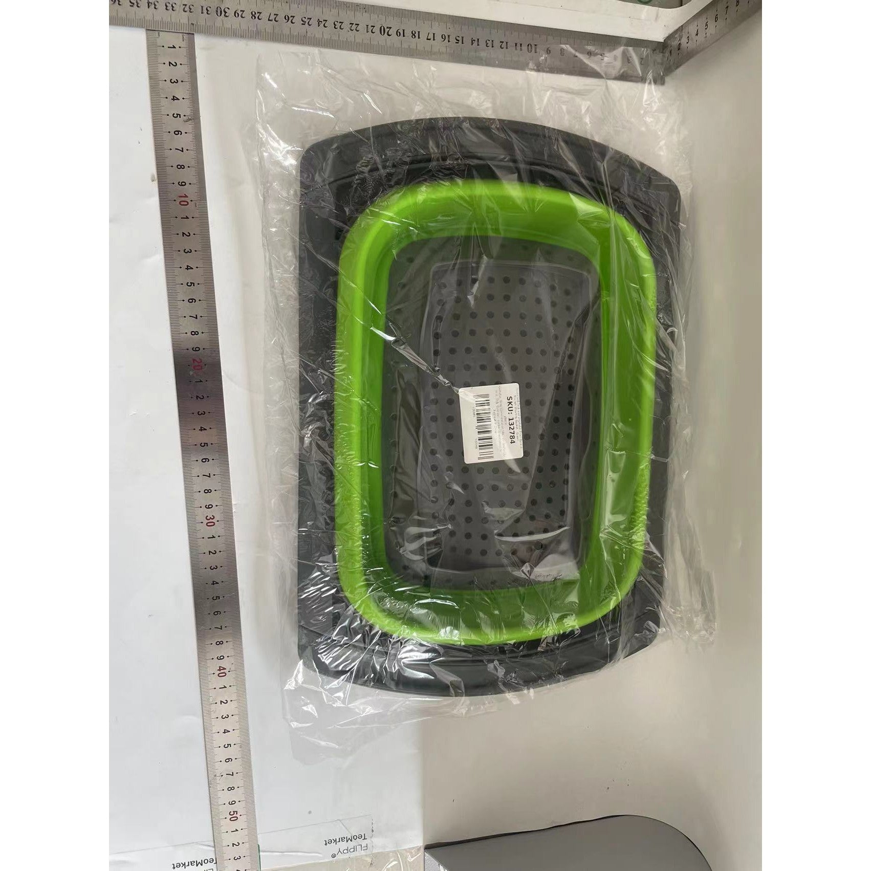 Cos de Scurgere Retractabil pentru Chiuveta, cu Filtru, pentru Fructe si Legume, de Uz Casnic, 39x12 cm, Design Extensibil pana la 61 cm, cu Manere de Prindere, Verde