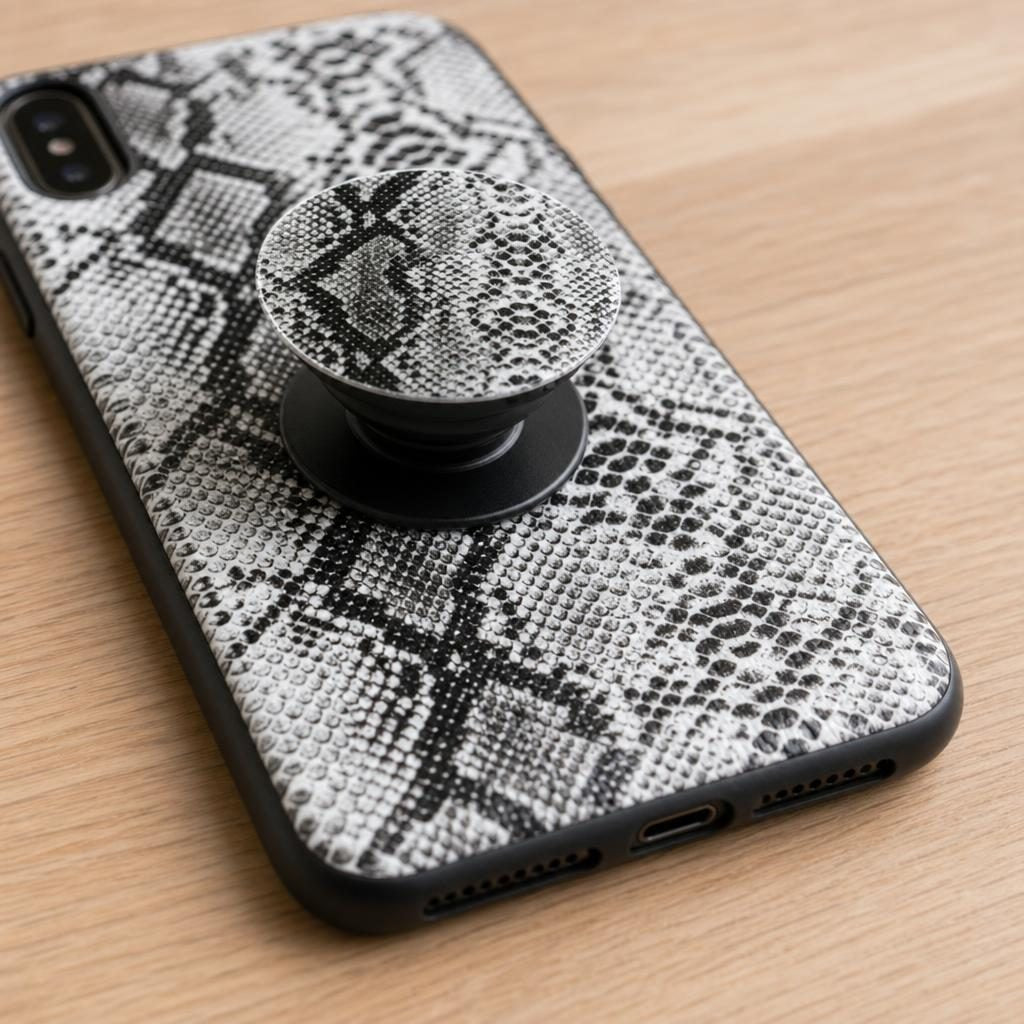 Husa Apple iPhone XS Max Multicolor Model Sarpe Popsocket inclus