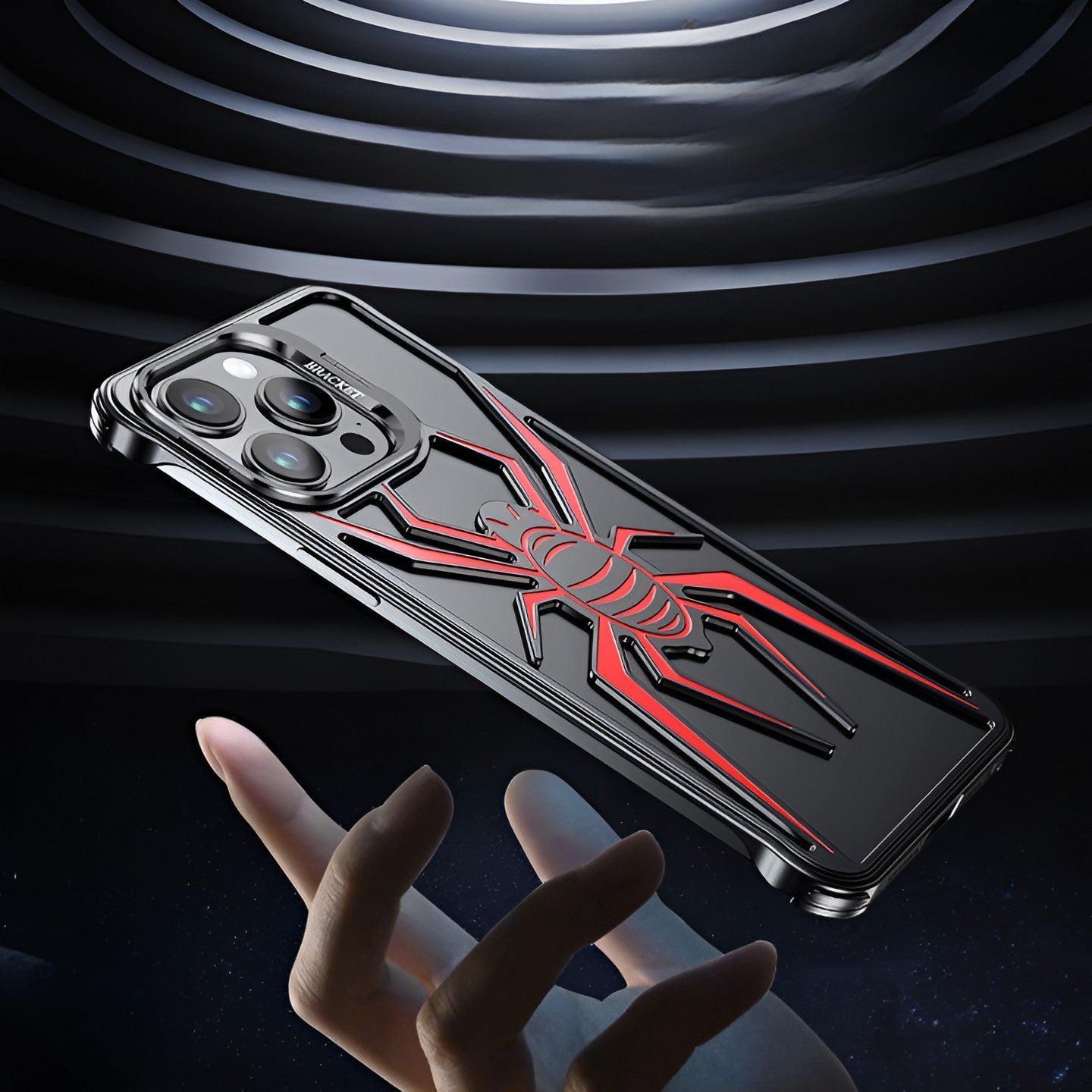 Husa de Protectie Compatibila iPhone 15 Pro Max, cu Suport Metalic pentru Camera, Armor Protective Series, Antisoc, Protectie de Metal pe Margini, Model Paianjen, Negru Rosu