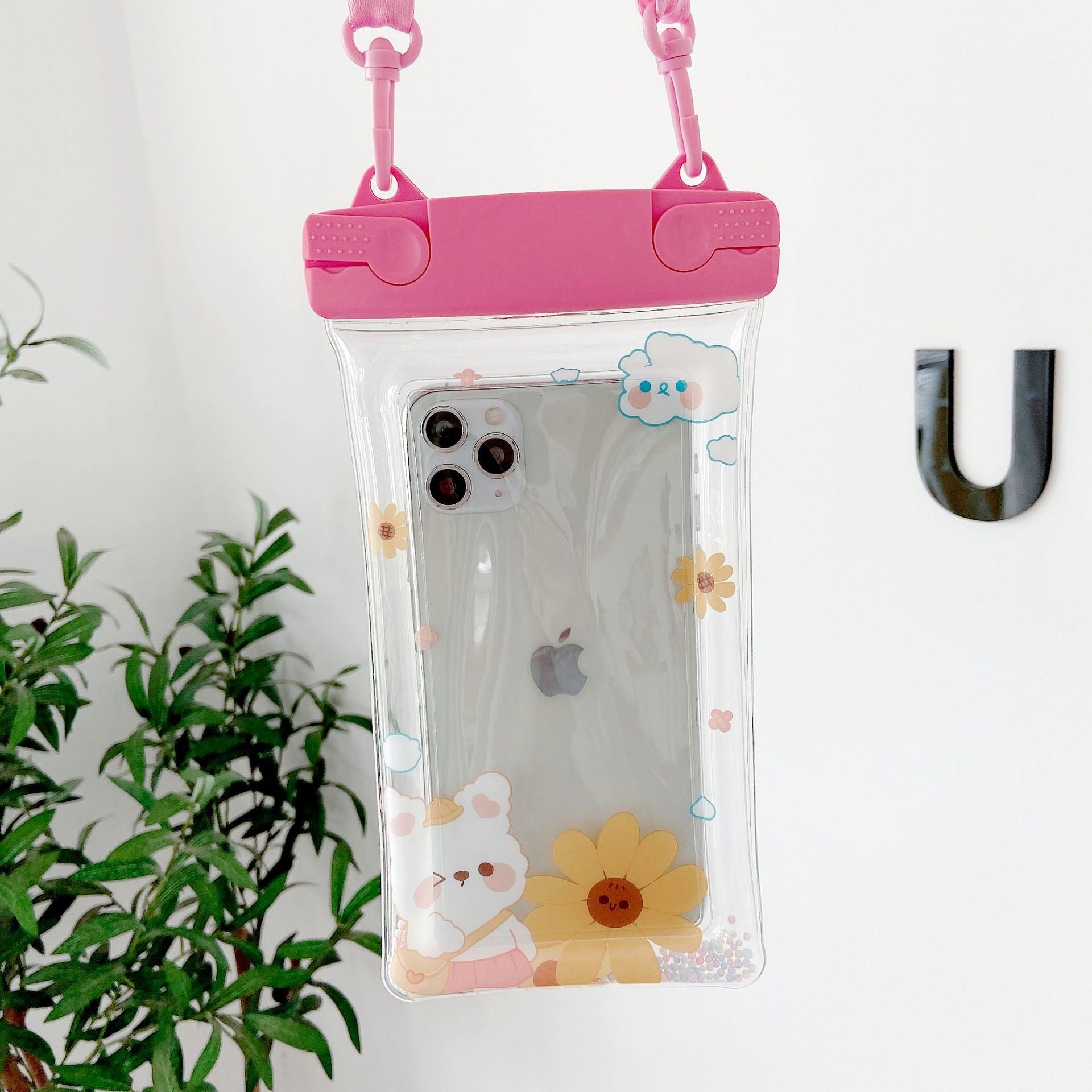 Husa subacvatica Fruity Waterproof Flippy, Snowproof, Universala, Impermeabila, cu Snur, pentru telefon sau documente, Flower Bear, Roz