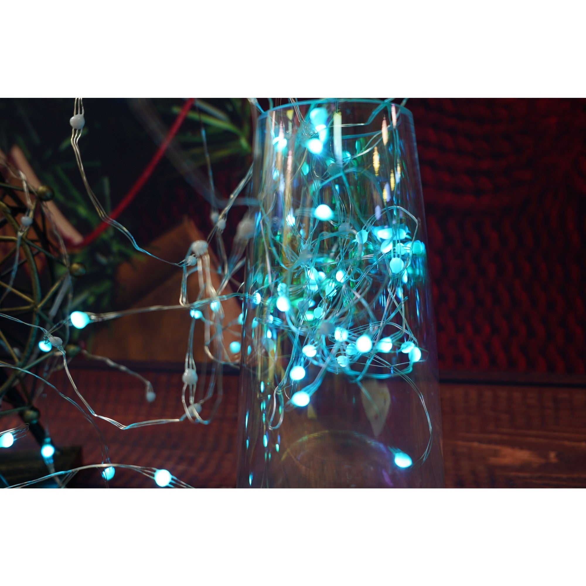 Instalatie Craciun, 10 metri, 100 LED-uri, telecomanda 32 de functii, multicolor RBG, fir cupru, USB, interior