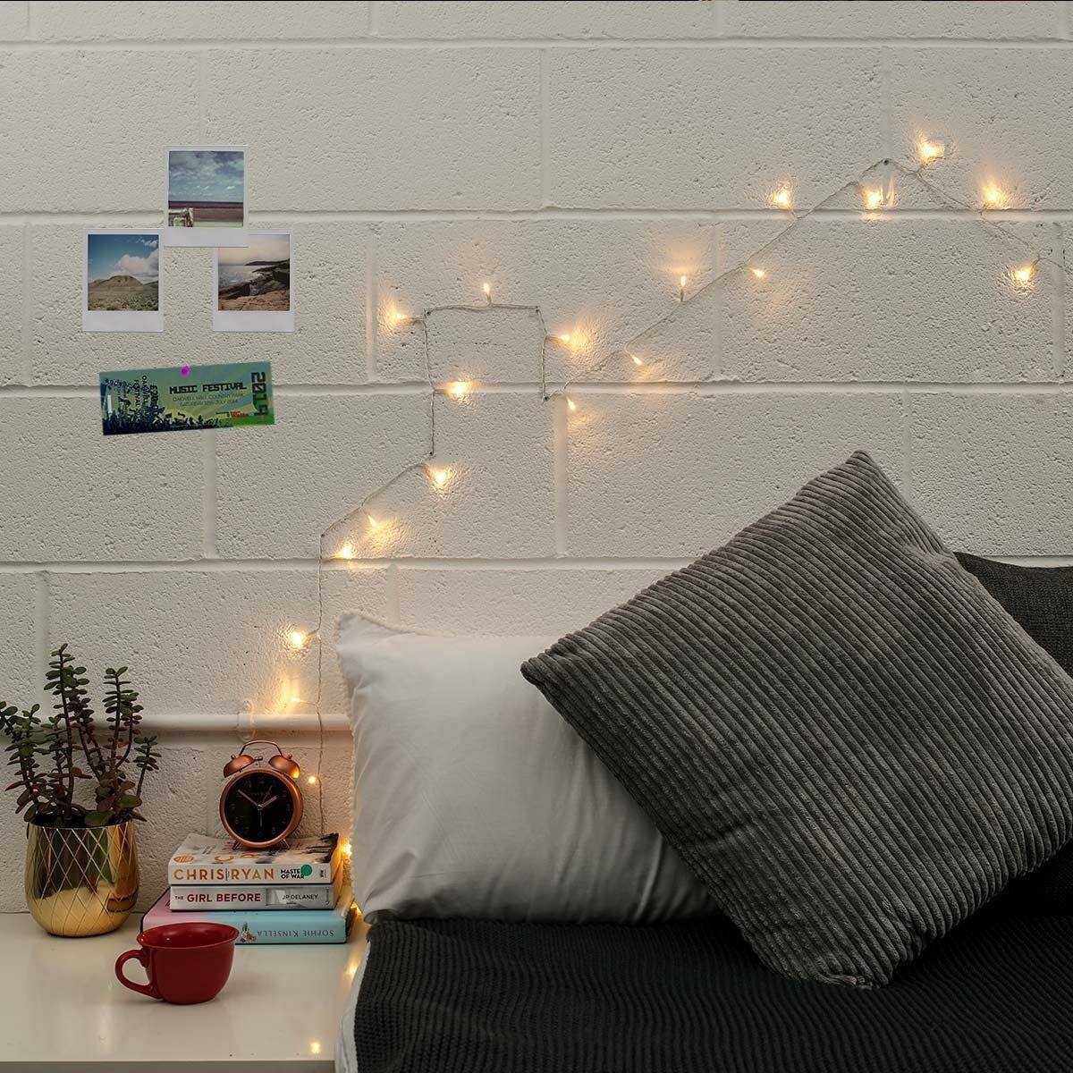 Instalatie Craciun, 40 m, 400 Led-uri,Liniara, Alb cald, 8 jocuri de lumini, Transformator, Interconectabila, Prelungitor 5 m inclus, Fir Transparent