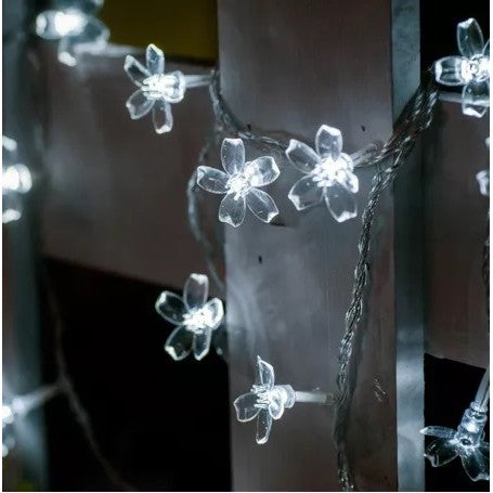 Instalatie Craciun, 5 metri, 20 Becuri LED tip Flori de cires, pentru exterior cu incarcare solara, Alb rece