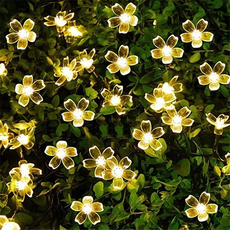 Instalatie Craciun, 5 metri, 20 Becuri LED tip Flori de cires, pentru exterior cu incarcare solara, Alb cald
