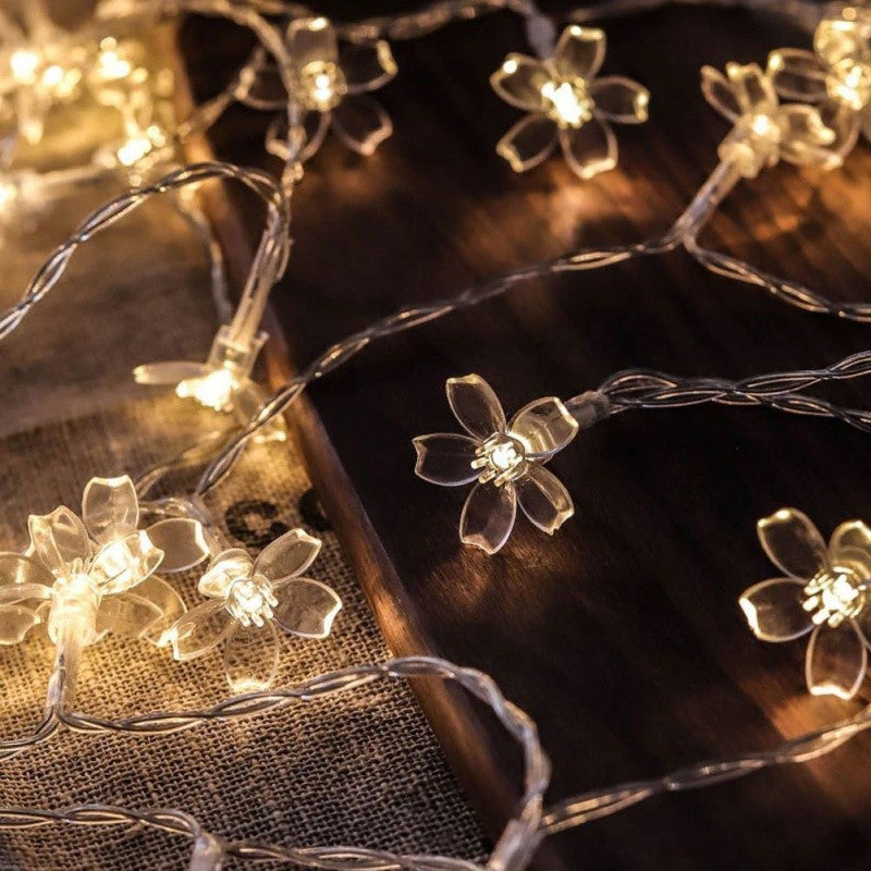 Instalatie Craciun, 5 metri, 20 Becuri LED tip Flori de cires, pentru exterior cu incarcare solara, Alb cald