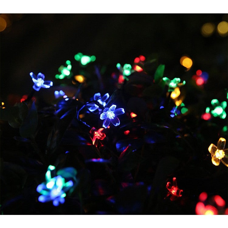 Instalatie Craciun, 5 metri, 20 Becuri LED tip Flori de cires, pentru exterior cu incarcare solara, Multicolor