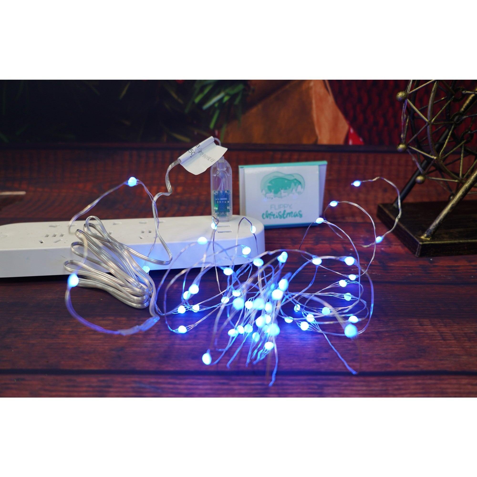 Instalatie Craciun, 5 metri, 50 LED-uri, telecomanda 32 de functii, multicolor RBG, fir cupru, USB, interior