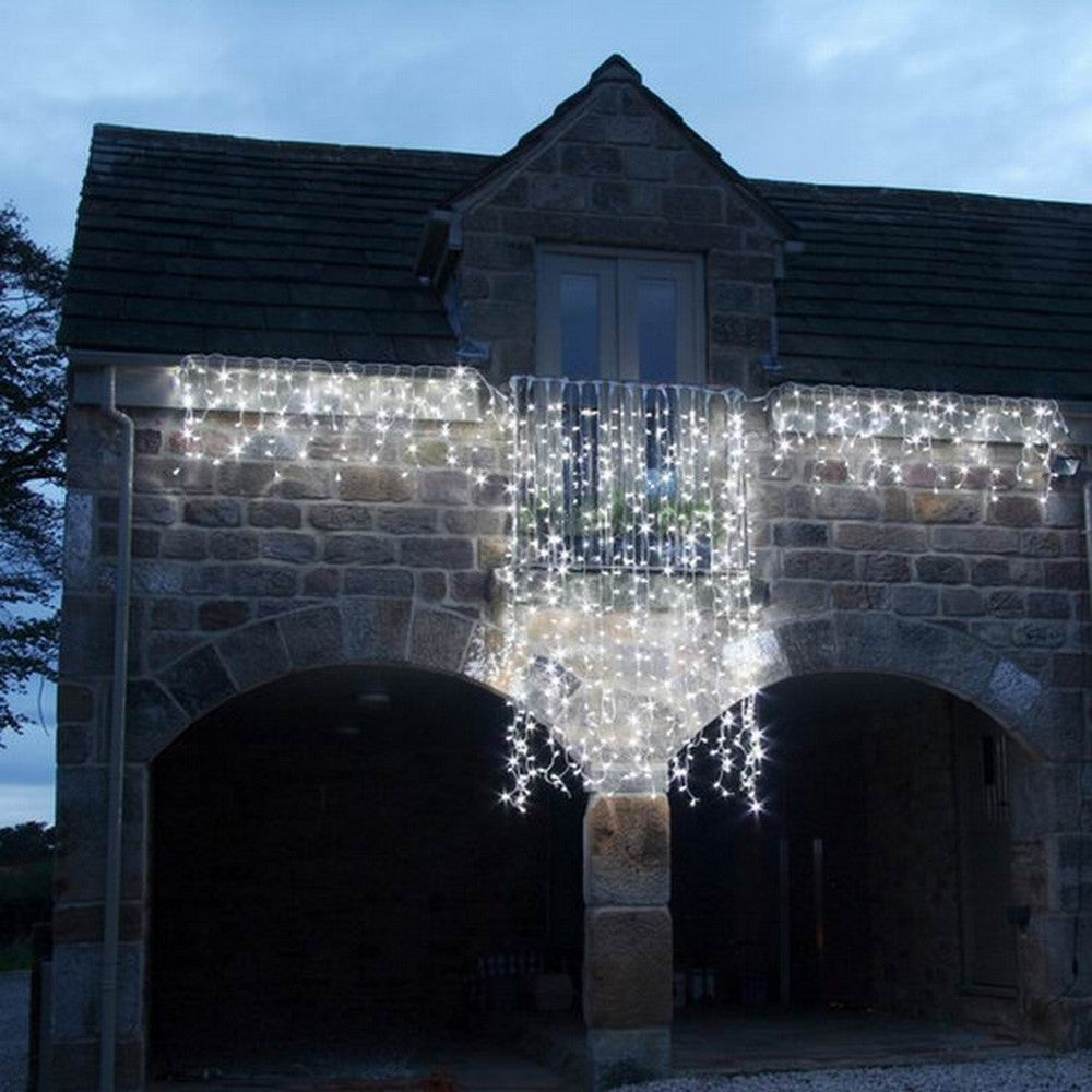 Instalatie Craciun Profesionala de Exterior IP65, Tip Perdea, 2m x 2m, 400 Led-uri Mari, Alb rece, cu flash, Alimentator si prelungitor 6,5 m, Interconectabila, Fir negru