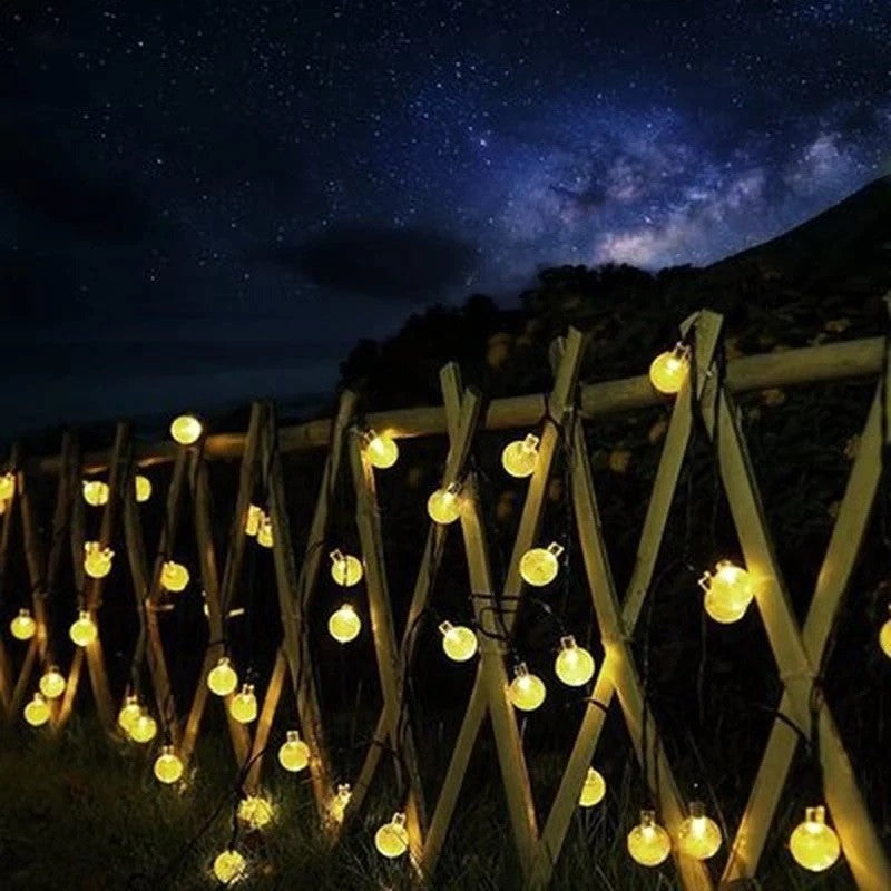 Instalatie Craciun, Tip Globuri de cristal, 100 Led-uri, 12 metri, Alb cald, Energie solara, Senzor de lumina