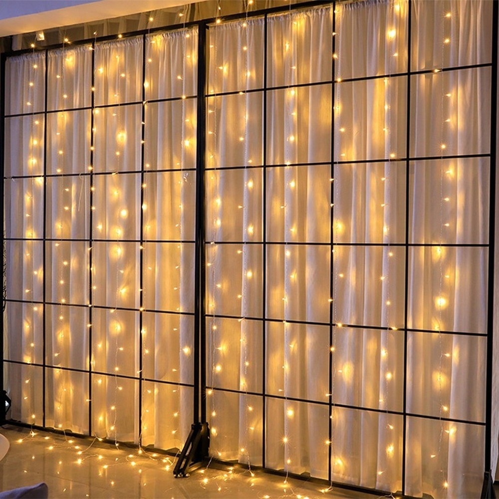 Instalatie Craciun, Tip Perdea, IP44, 13 m x 1 m, 780 LED-uri, Alb cald, cu flash, Transformator cu telecomanda, Interconectabila, Prelungitor 5 m inclus, Fir transparent, Interior/ Exterior
