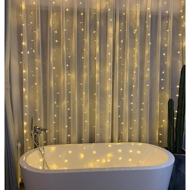 Instalatie Craciun, Tip Perdea, IP44, 2 m x 2 m, 240 LED-uri, Alb cald, 8 jocuri de lumini, Transformator cu telecomanda, Interconectabila, Prelungitor 3 m inclus, Fir transparent, Interior/ Exterior