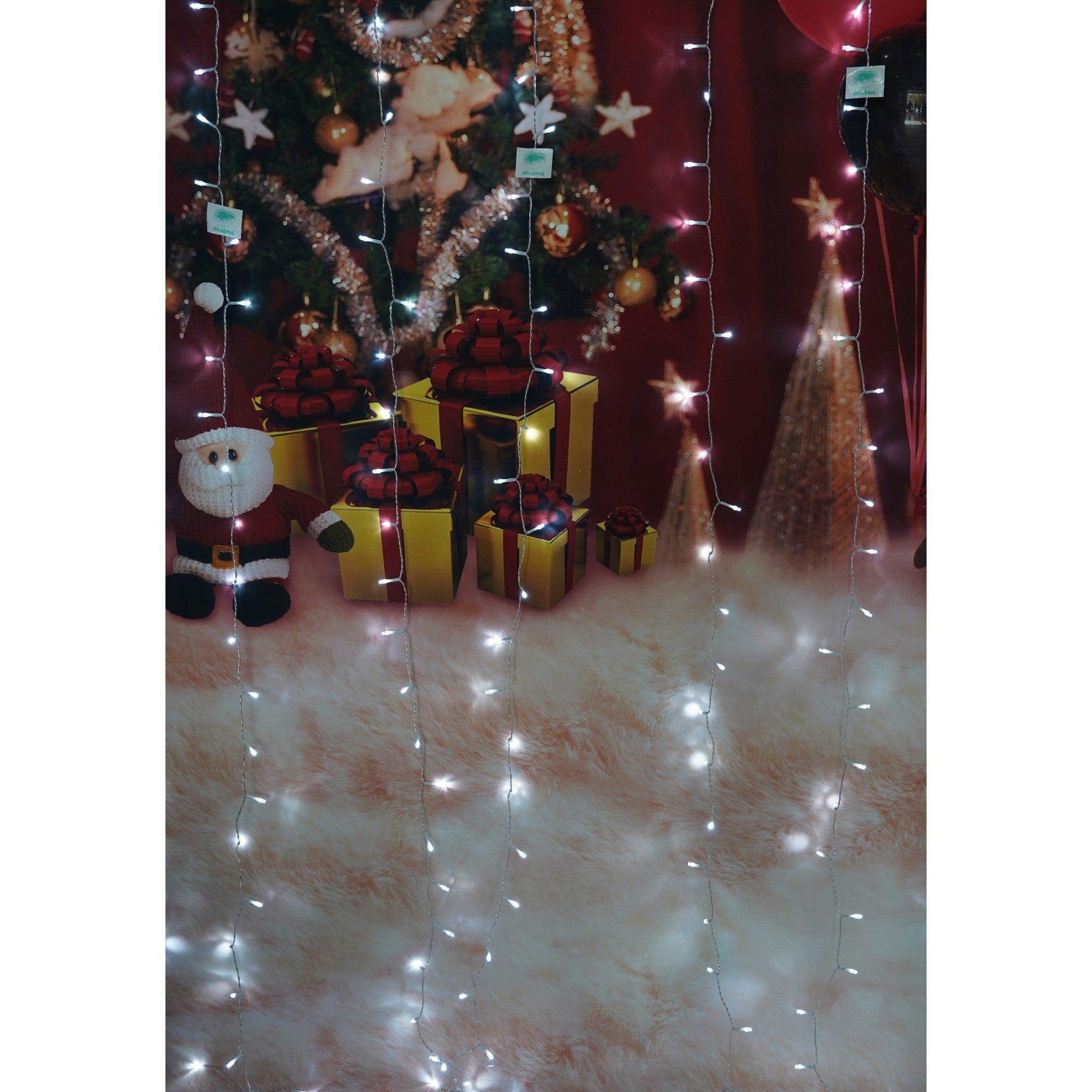 Instalatie Craciun, Tip Perdea, IP44, 2 m x 2 m, 240 LED-uri, Alb rece, 8 jocuri de lumini, Transformator, Interconectabila, Prelungitor 3 m inclus, Fir transparent, Interior/ Exterior