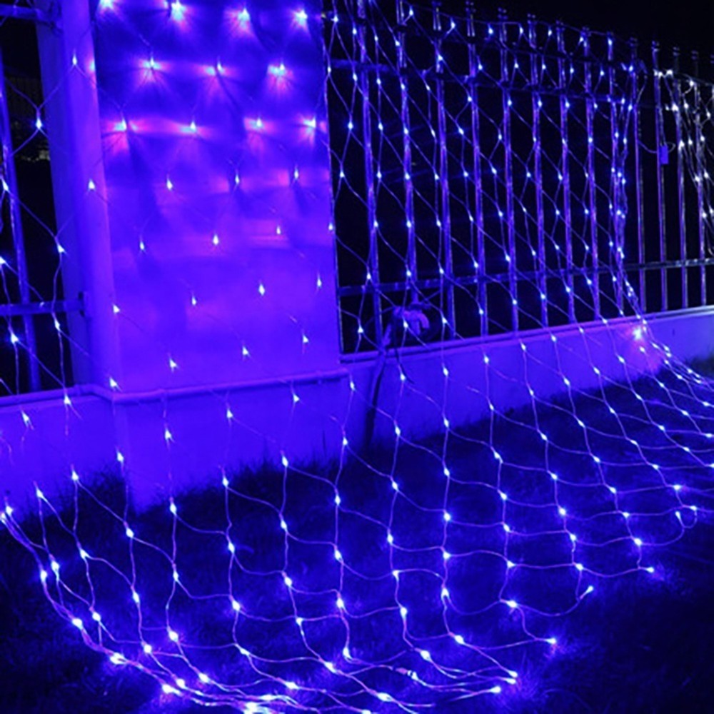 Instalatie Craciun, Tip Plasa, IP 44, 8 x 1 m, 320 LED-uri, Albastru, 8 jocuri de lumini, Transformator cu telecomanda, Interconectabila, Prelungitor 3 m inclus, Fir transparent