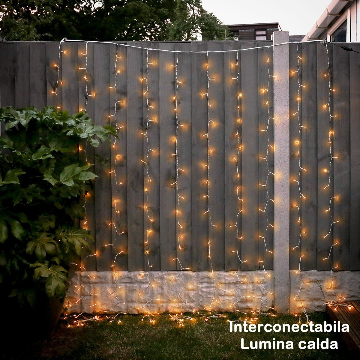 Instalatie Craciun, Tip Perdea, 3 m x 3 m, 320 LED-uri, Prelungitor 1.5 m, 8 Jocuri de Lumini, Interconectabila, Fir transparent, Interior/Exterior, Alb Cald