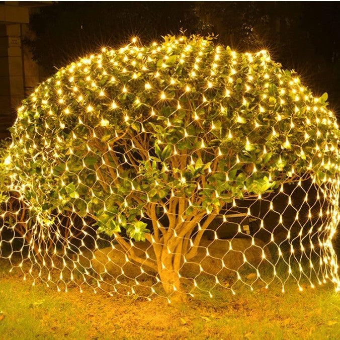 Instalatie Craciun, Tip Plasa, 1.5 m x 1.5 m, 120 LED-uri, Prelungitor 1.5 m, 8 Jocuri de Lumini, Interconectabila, Fir transparent, Interior/Exterior, Alb Cald