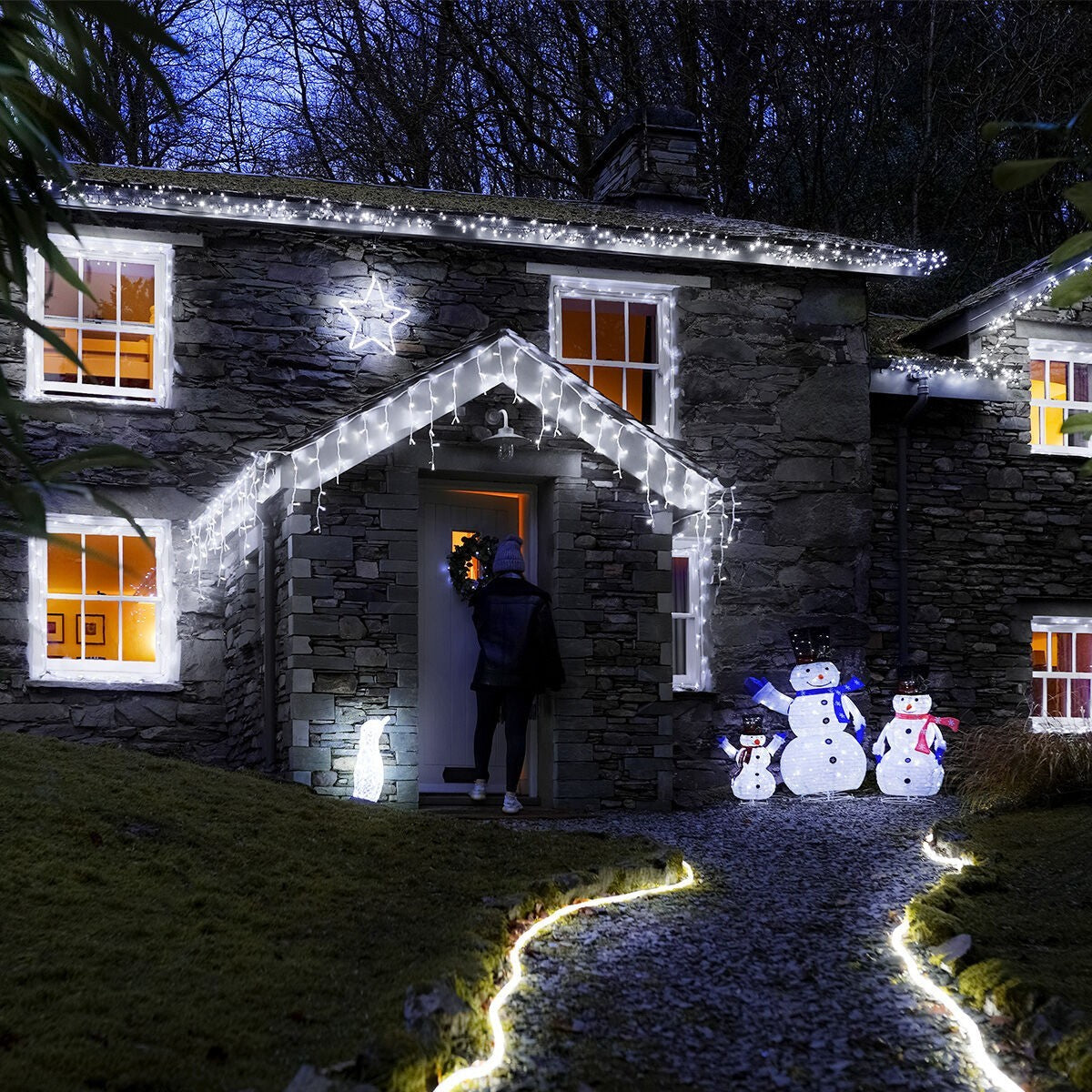 Instalatie de Craciun ® Tip Turturi, Franjuri cu Flash, IP65, Sectiune 5 m, 120 LED-uri, Interconectabila, Fir Transparent, Alb Rece