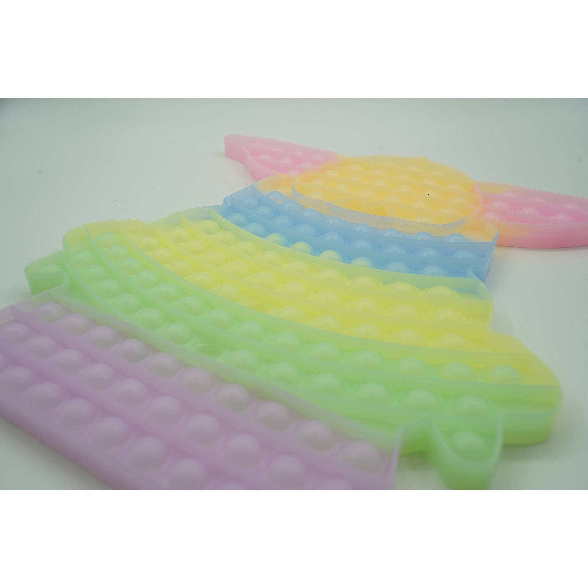 Jucarie antistres din silicon ®, Pop it Now and Flip It, Baby Yoda, 30 cm, Fosforescent, Multicolor