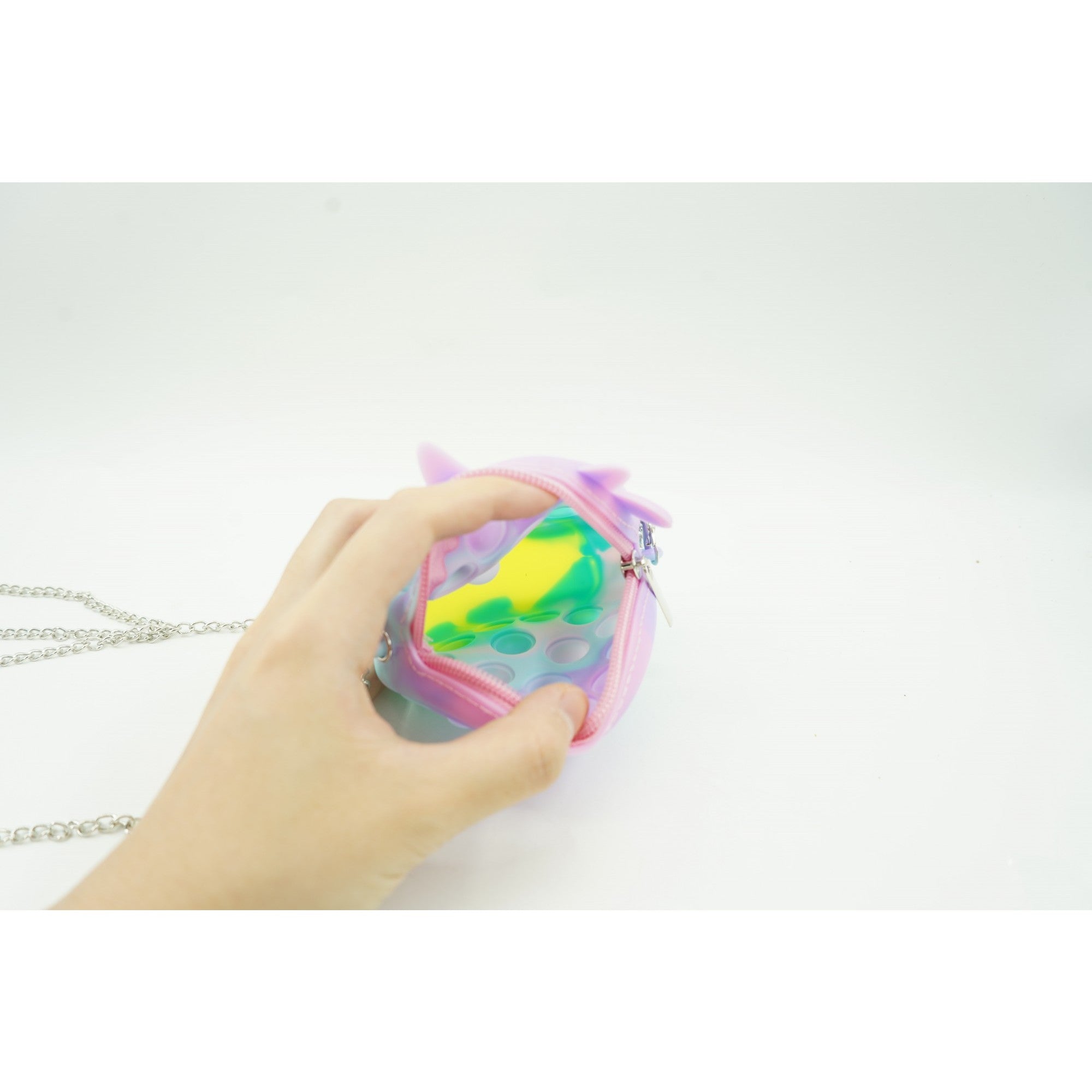 Jucarie antistres din silicon, Pop it Now and Flip It,Mini Geanta, Vacuta, 6 cm, Macarons