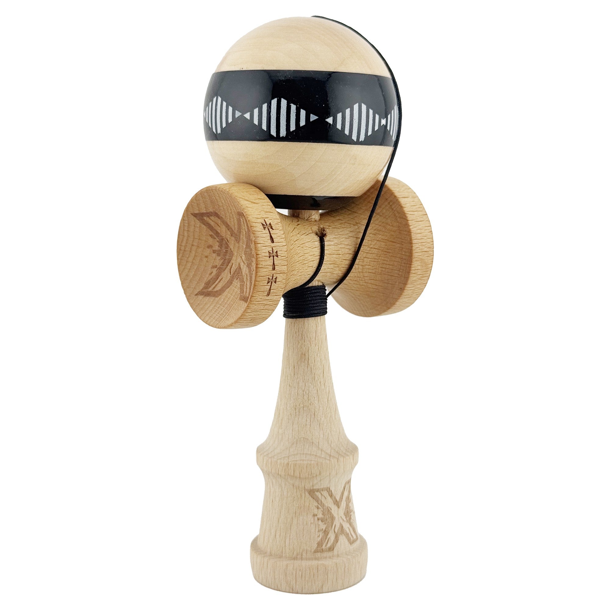 Kendama X FREQUENCY Originala, Profesionala, Big Cups V2, Super Sticky cu Cupe Mari, Rulment Metalic, din lemn 18 cm, Ata 55 cm, Negru/Maro