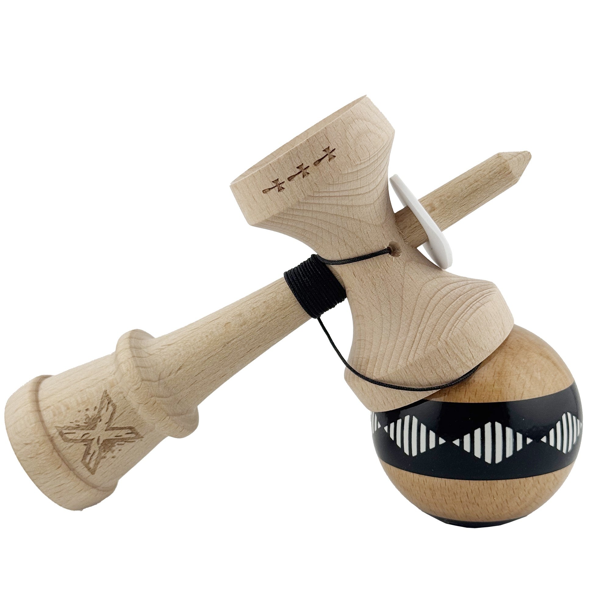 Kendama X Originala FREQUENCY, Profesionala, Cupe Mari KING SIZE V3, Super Sticky, Gaura in Baza, Rulment Metalic, din lemn 18 cm, Ata 62/65 cm, Negru/Maro