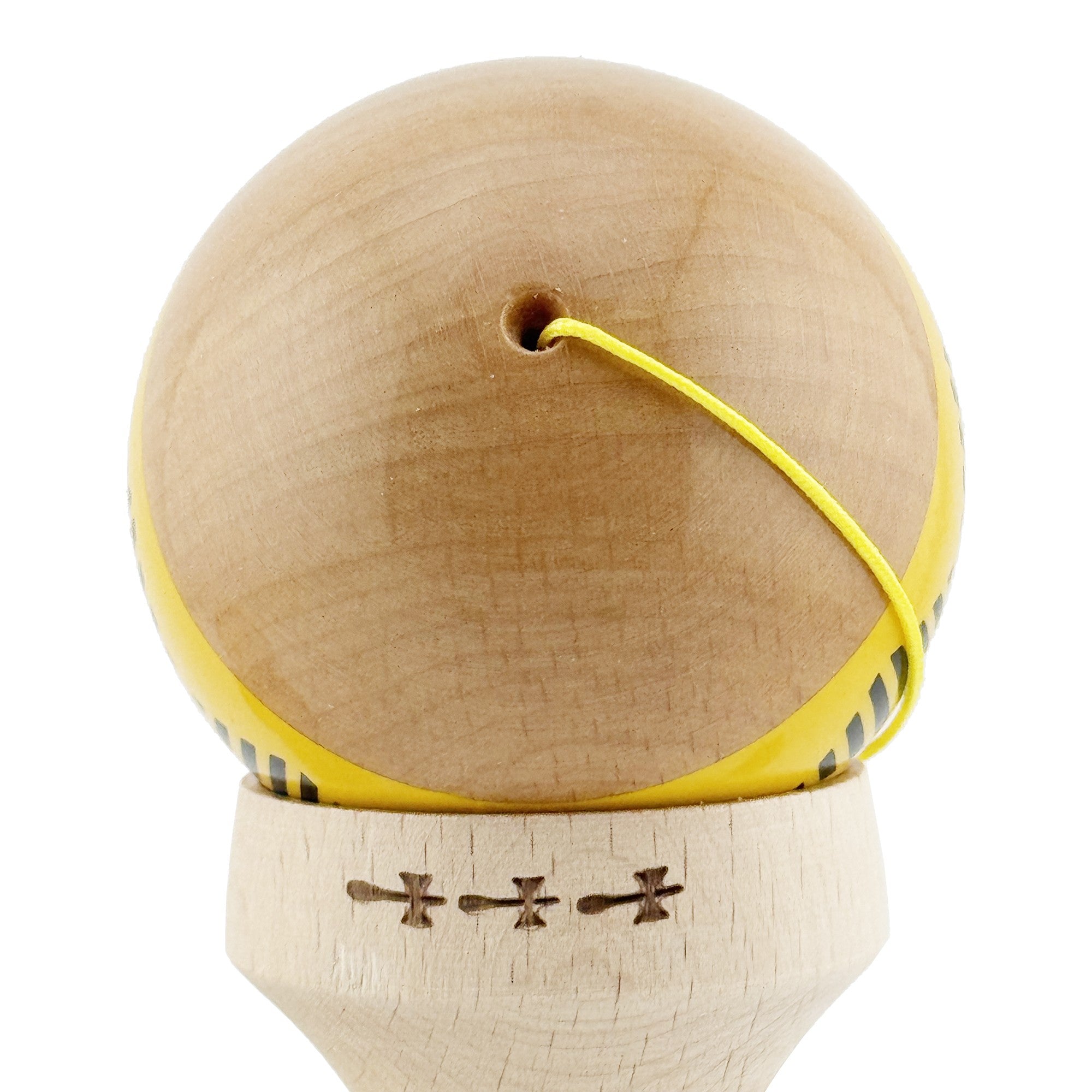 Kendama X Originala FREQUENCY, Profesionala, Cupe Mari KING SIZE V3, Super Sticky, Gaura in Baza, Rulment Metalic, din lemn 18 cm, Ata 62/65 cm, Galben/Maro