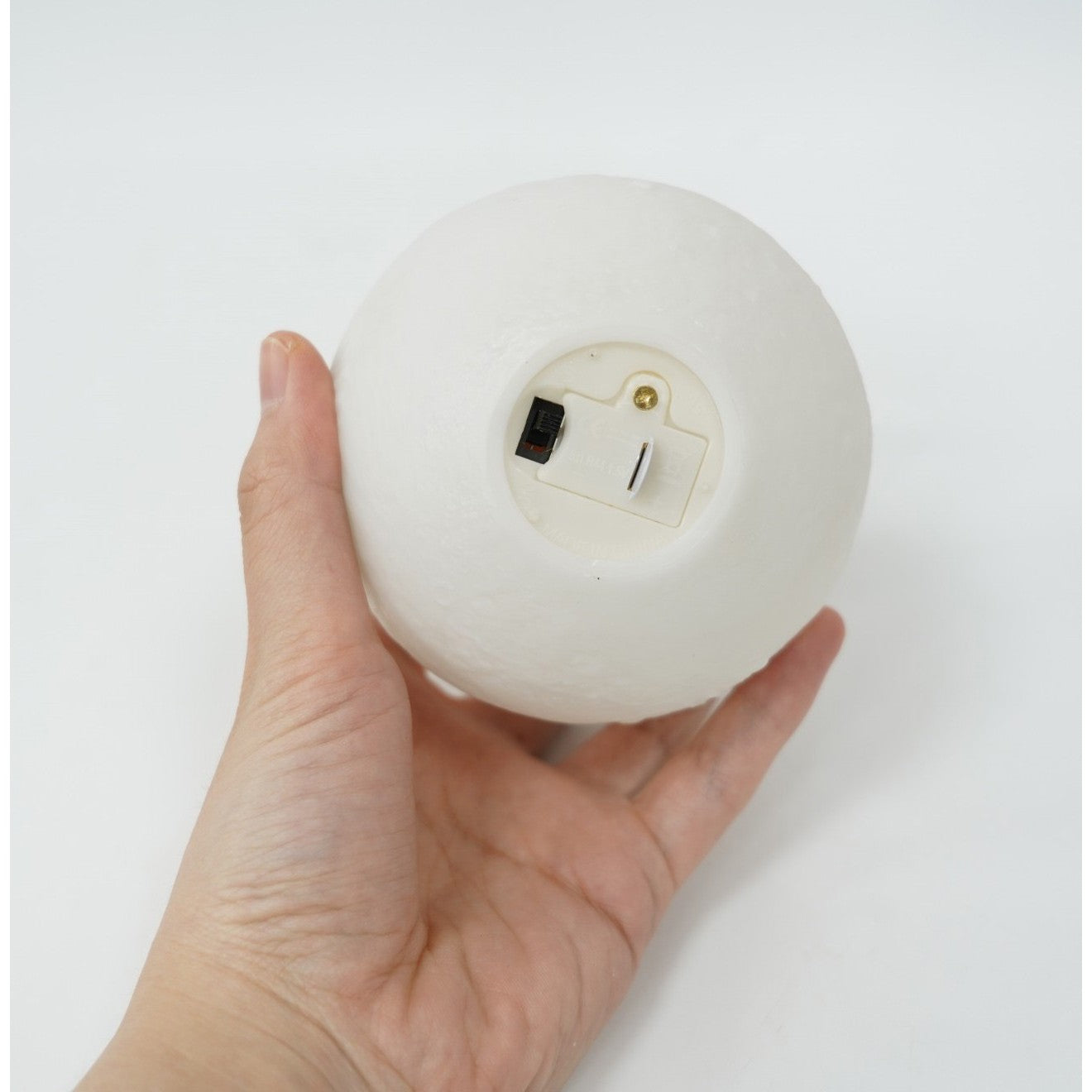 Lampa de veghe luna 3D Moon Light, lumina LED alb cald, alimentare baterii, fara acumulator, stand din plastic inclus, ø 10 cm