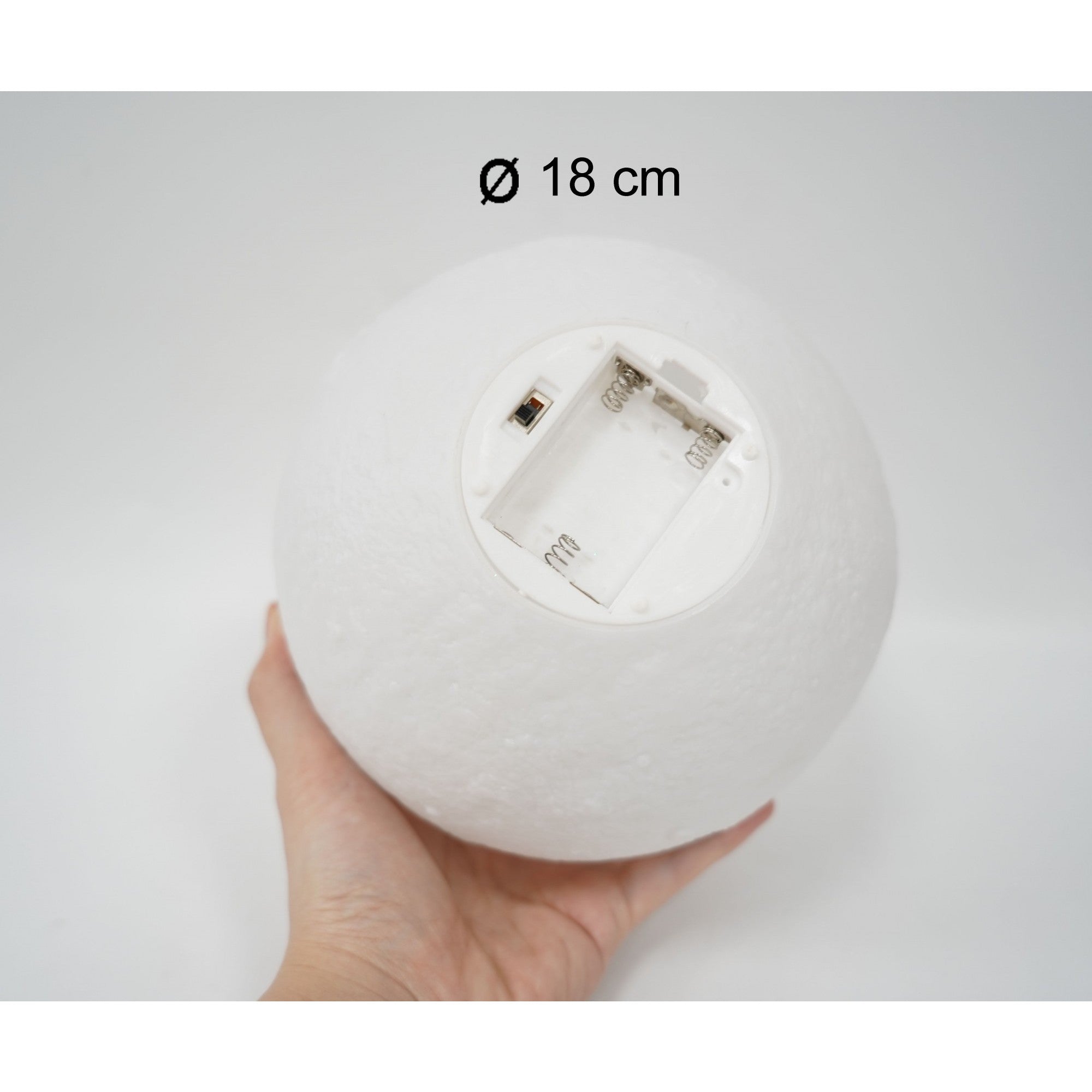 Lampa de veghe luna3D Moon Light, lumina LED alb cald, alimentare baterii, stand din plastic, 18 cm