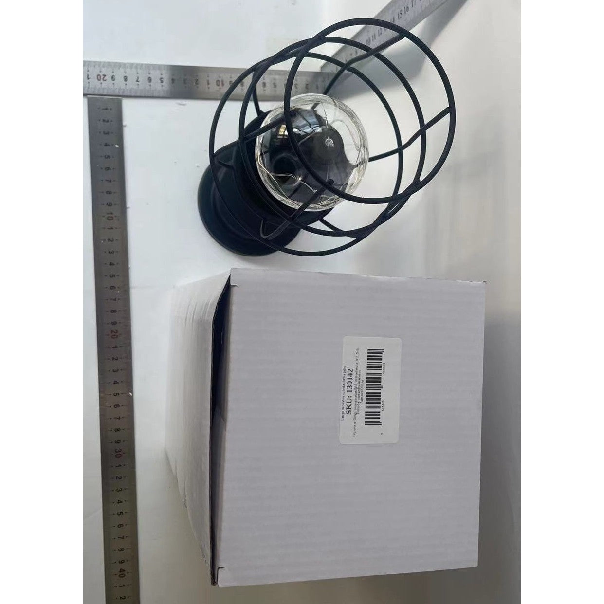 Lampa Decorativa cu Leduri, Model Pahar de Vin, cu Baterii, 13 x 13 x 28 cm, Suport Negru, Lumina Alb Cald