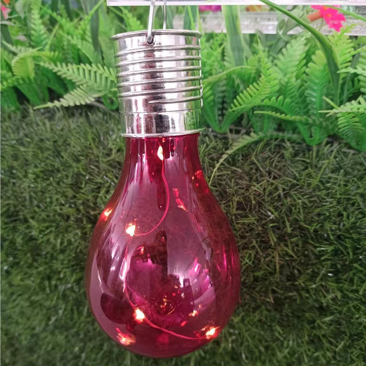 Lampa Solara LED Decorativa sub forma de Bulb, pentru exterior, suspendata, IP65, Ultron Rosu