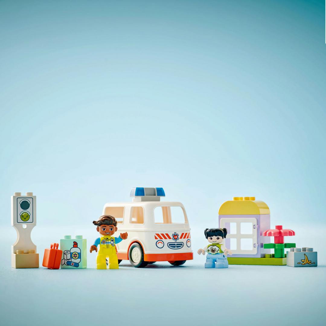 AMBULANTA SI SOFER, LEGO 10447 "LEGO10447"