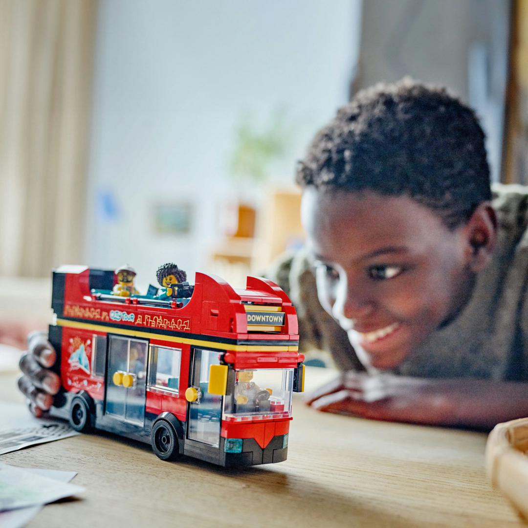 AUTOBUZ TURISTIC ROSU CU ETAJ LEGO 60407 