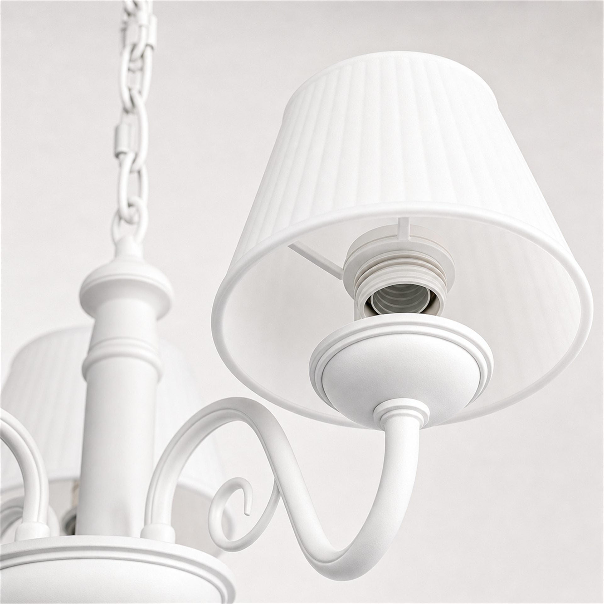 Lustra Clasica DEDD, 7xE27, 40x42cm, Metal si Plastic rotomulat, Alb, Inaltime Reglabila