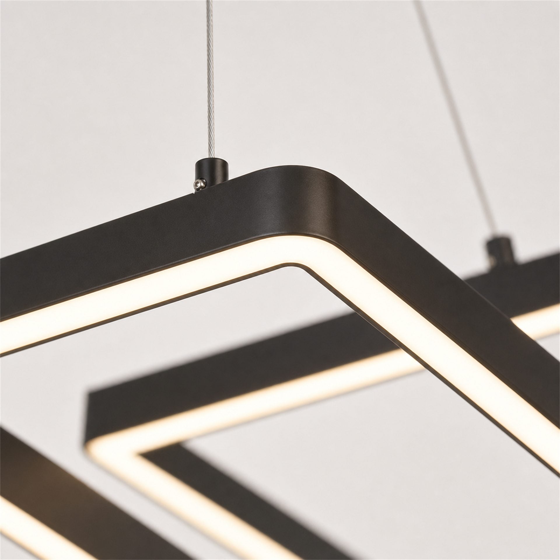 Lustra LED