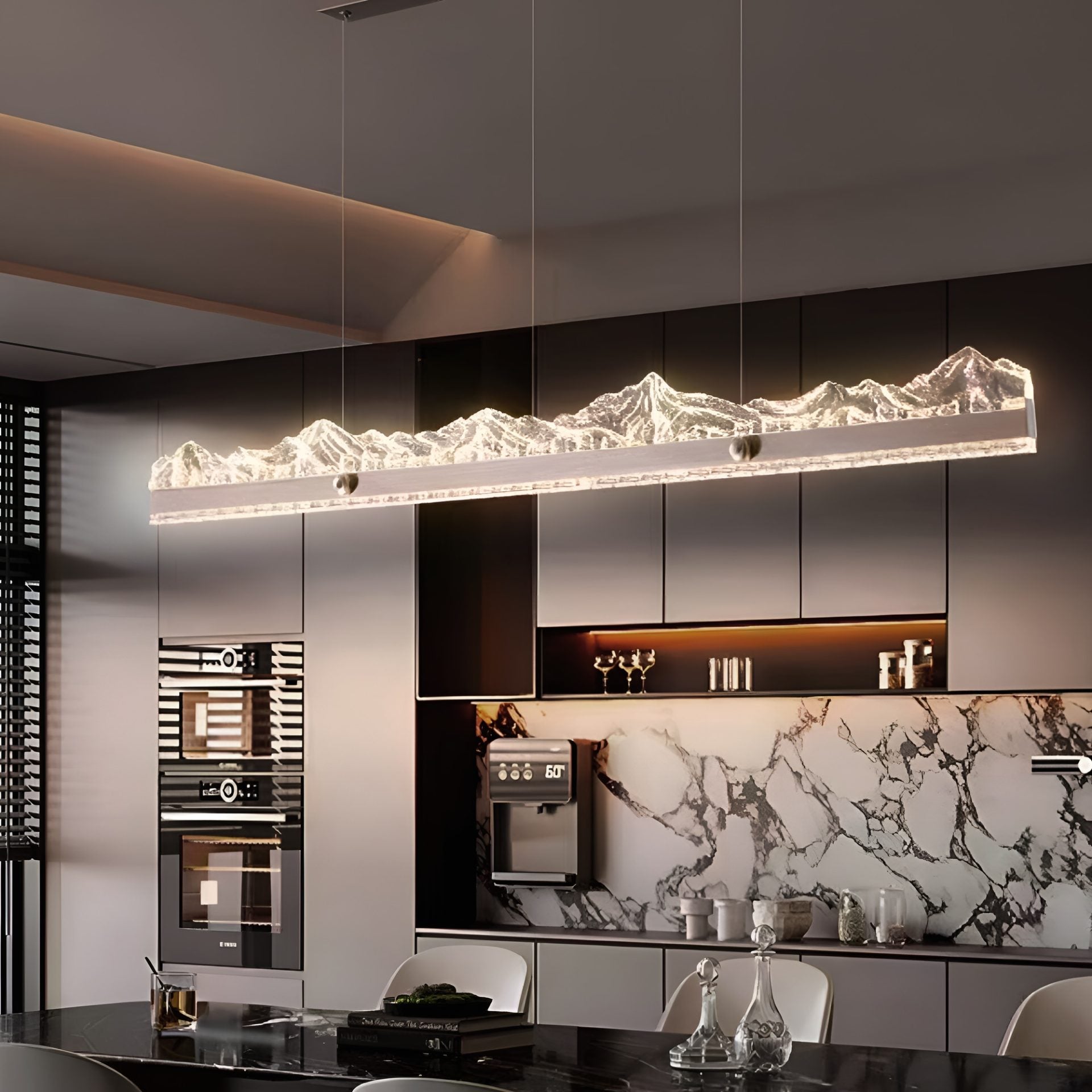 Lustra LED suspendata cu Telecomanda MARISTELLA 90W, lumina Rece/Calda/Neutra 3000K/4000K/6000K, Dimabila, Inaltime Reglabila, Auriu, Metal si Cristal
