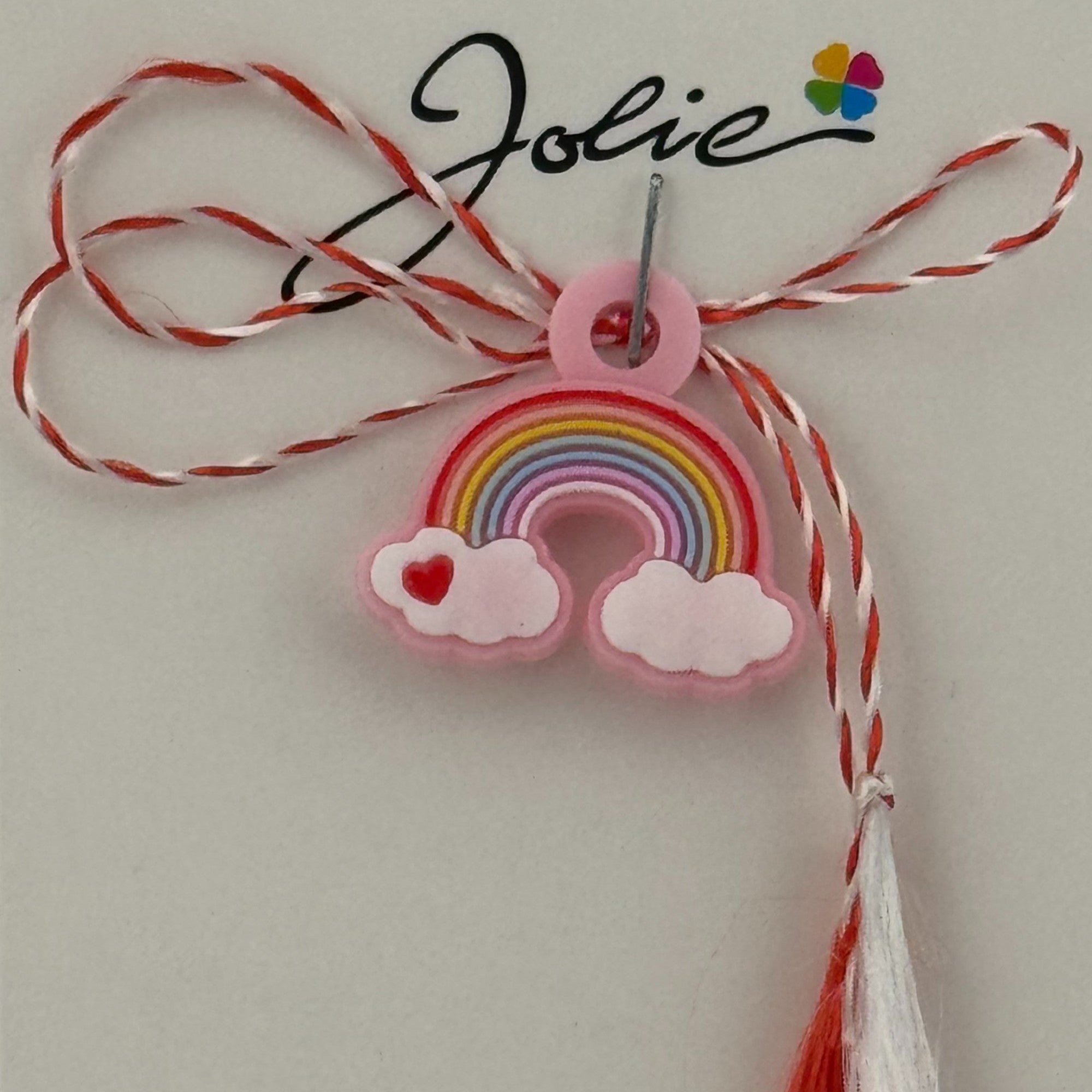 Martisor pentru Copii, Material Cauciuc, Ambalaj Carton cu Design, Multicolor, Model Curcubeu
