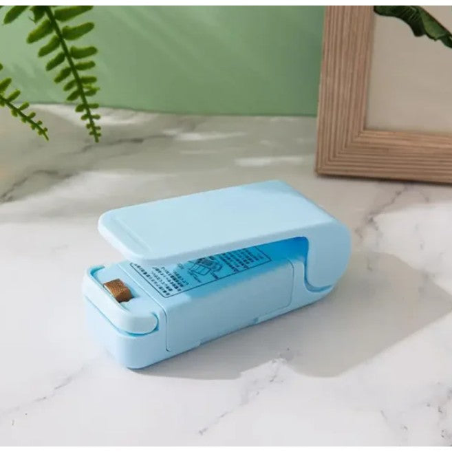 Mini Aparat de Sigilat Pungi cu Baterii, Etansare prin Caldura, Spate Magnetic, Portabil, 9.7x3 cm, Albastru