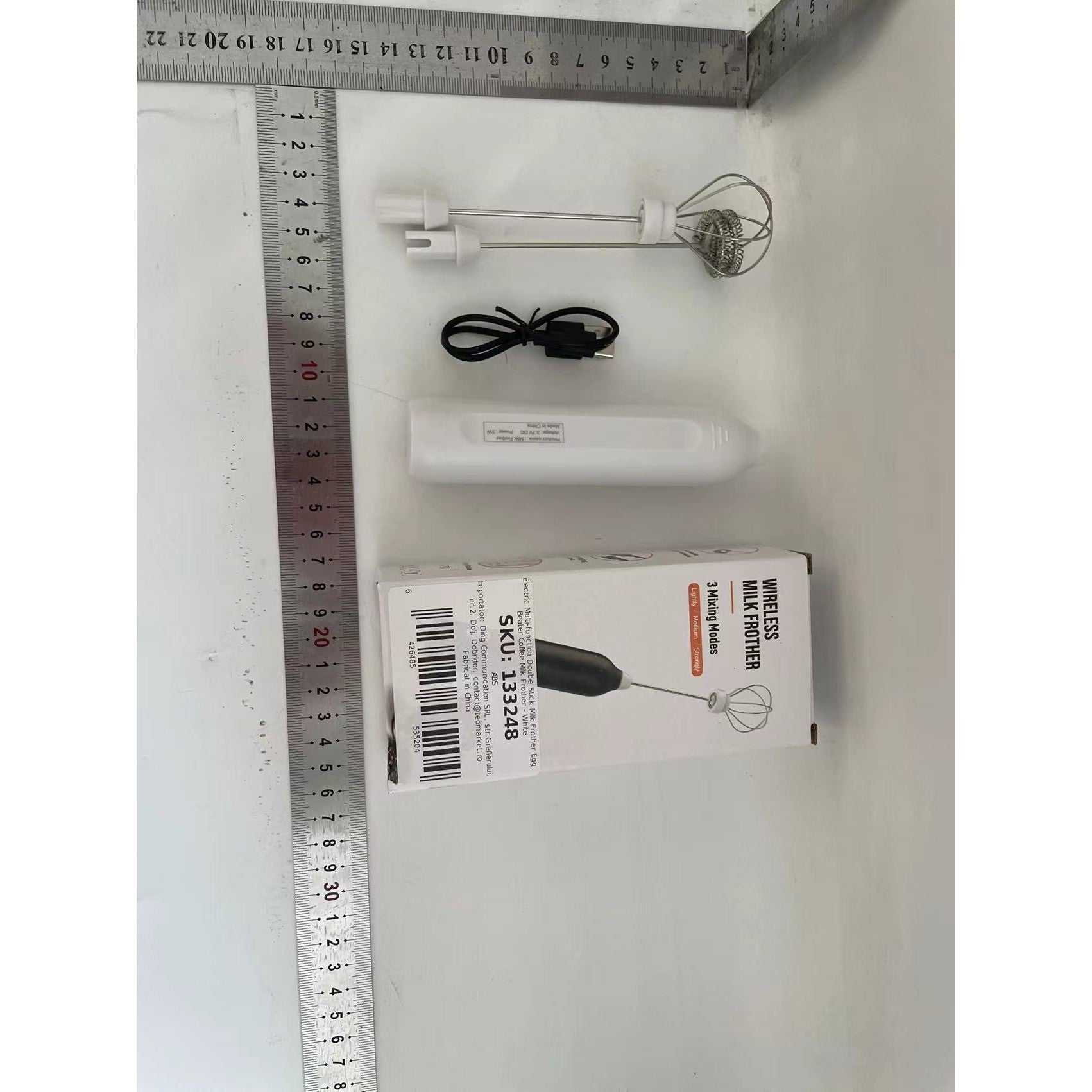 Mixer Spuma Lapte, Electric cu Incarcare USB, Bauturi Calde/Reci, Maner Izolat Termic, Otel Inoxidabil, pentru Latte, Ciocolata Calda, Cappuccino, Frappe, Usor de Folosit, 2 Accesorii, Alb