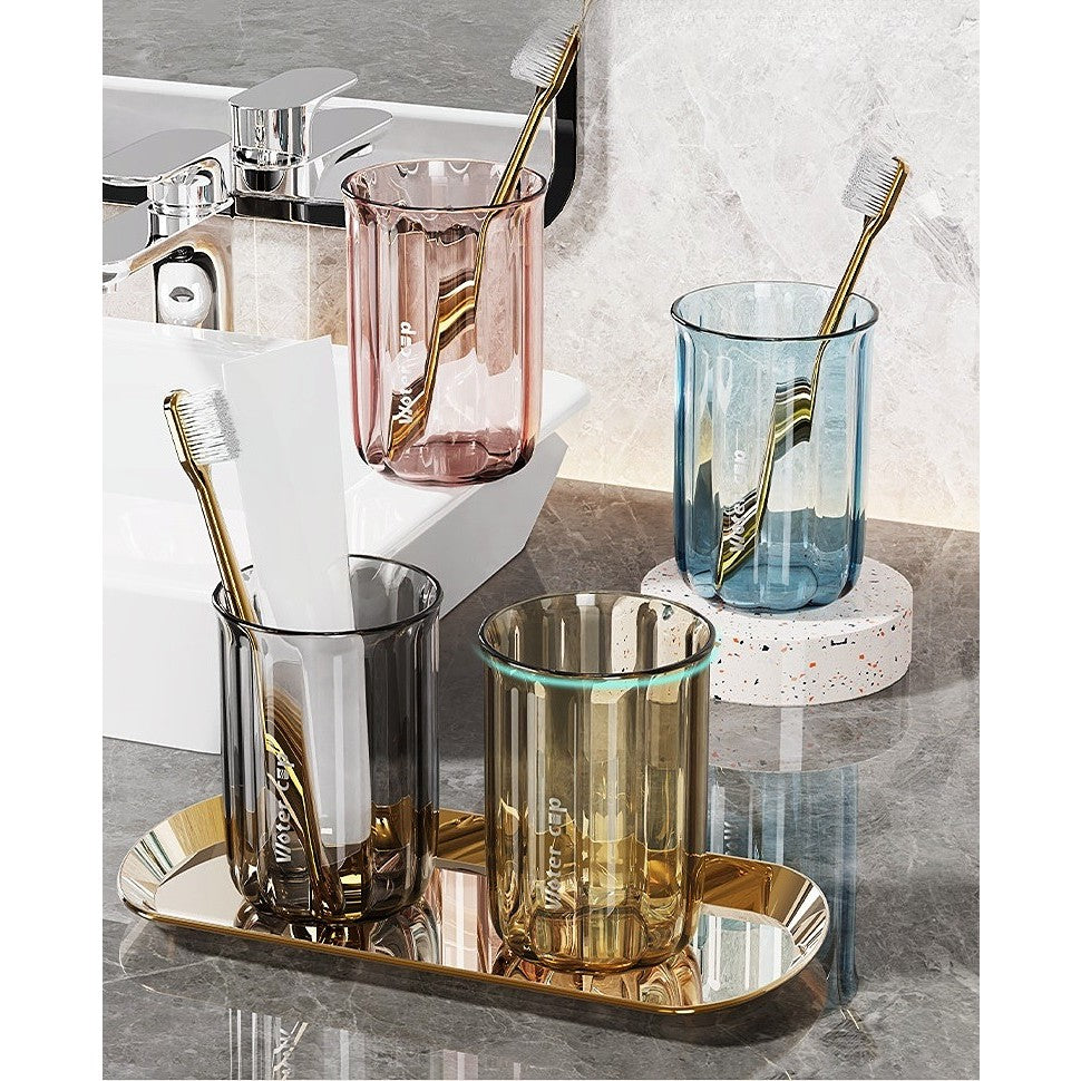 Suport Multifunctional 2 in 1, Pahar si Suport pentru Periuta de Dinti, Plastic, Dimensiune: 10.4 x 7.3 x 7.3 cm, Maro Galbui