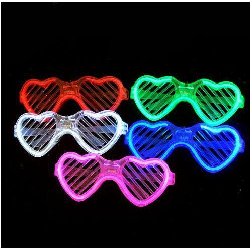 Ochelari de Petrecere cu LED, Model Inima, din Plastic, 3 Moduri de Iluminat, Marime Universala, Multicolor