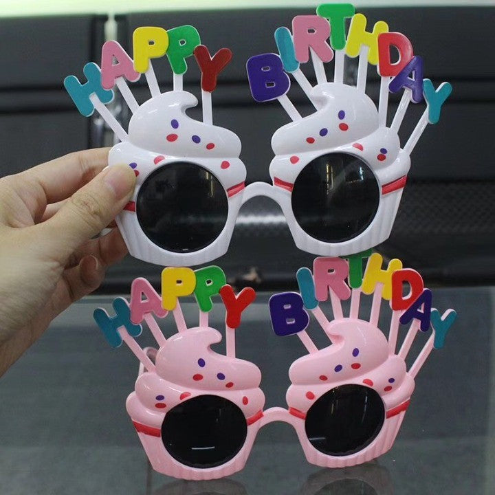 Ochelari Happy Birthday, Tematica Aniversare, Protectie Soare, din Plastic, Model Prajiturele, 18.5x11.5 cm, Alb