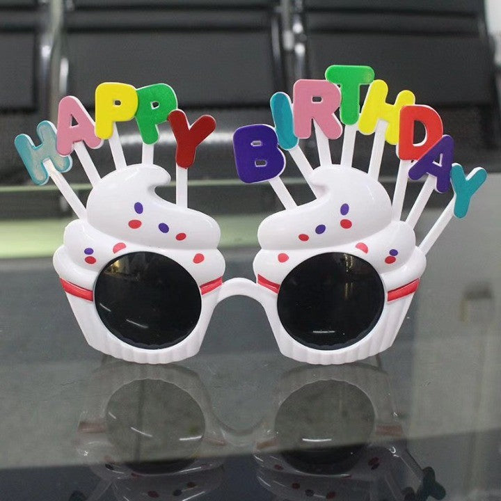 Ochelari Happy Birthday, Tematica Aniversare, Protectie Soare, din Plastic, Model Prajiturele, 18.5x11.5 cm, Alb