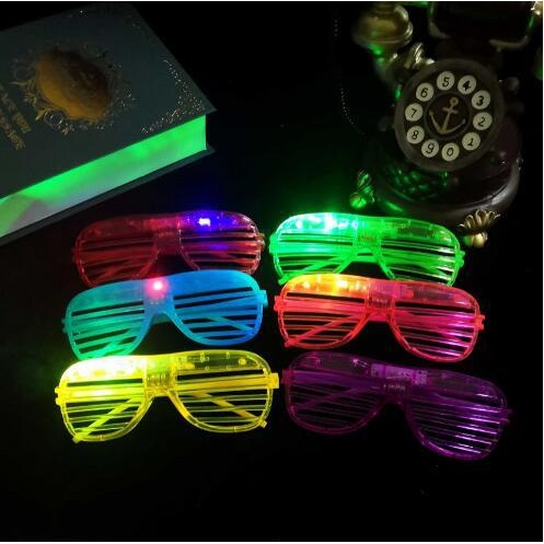 Ochelari de Petrecere cu LED, Model Grilaj, din Plastic, 3 Moduri de Iluminat, Marime Universala, Multicolor