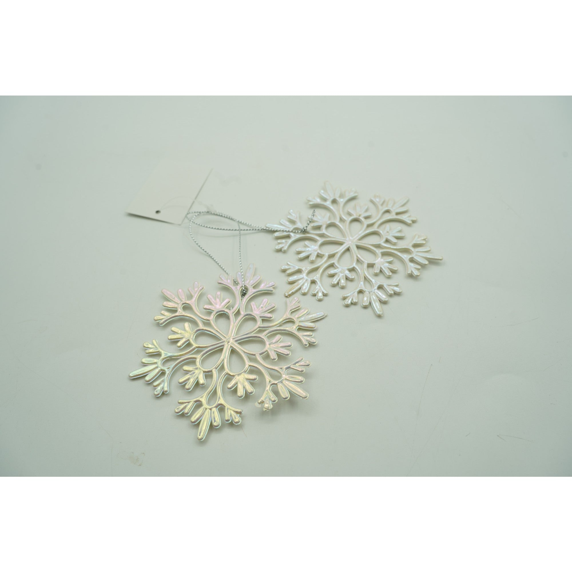Ornament brad de Craciun, Perlat, in forma de Fulg de nea, 10 cm x 10 cm, Plastic
