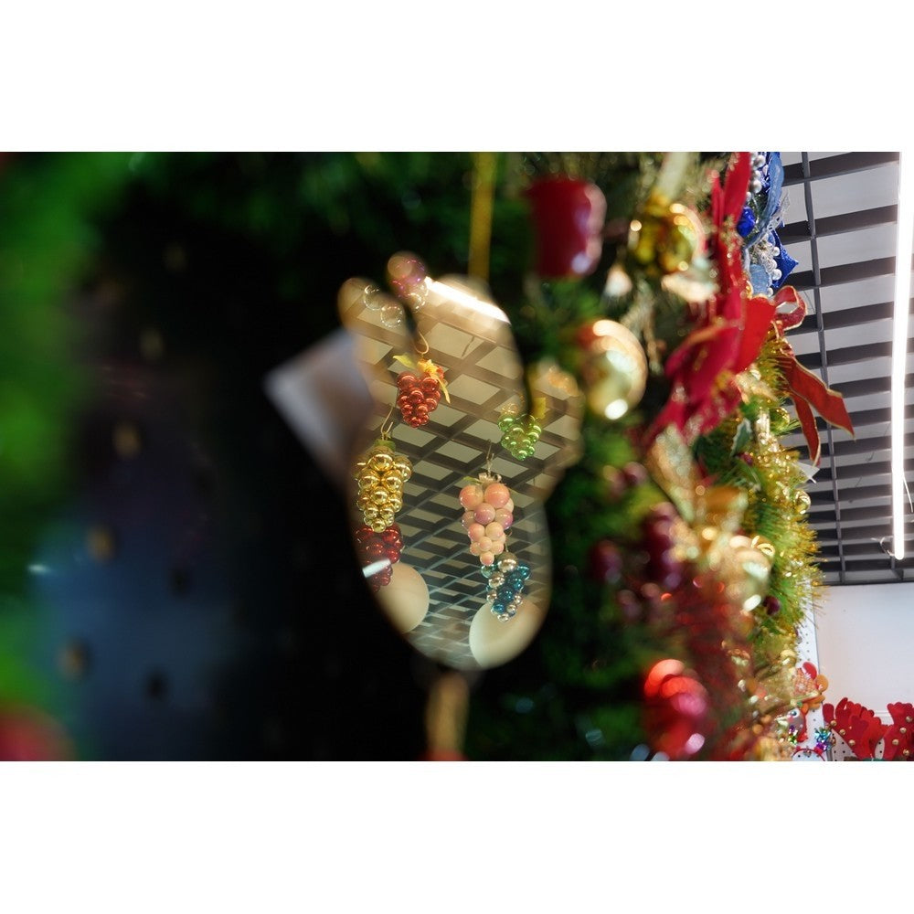 Ornament brad, Om de zapada, Auriu, Lucios, 10*23CM, Acril, Interior/ Exterior