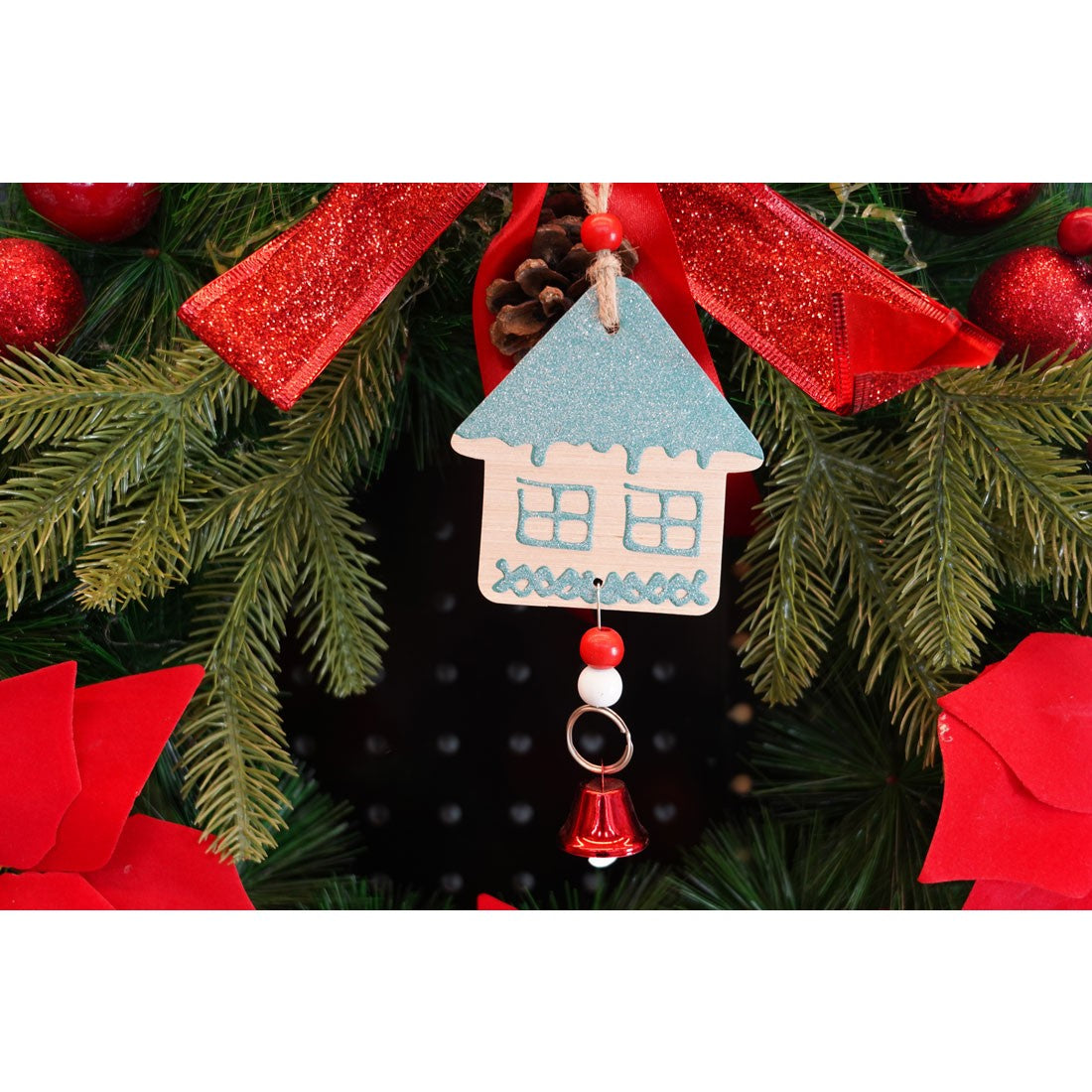 Ornament de brad casuta, multicolor, lemn, 18 cm