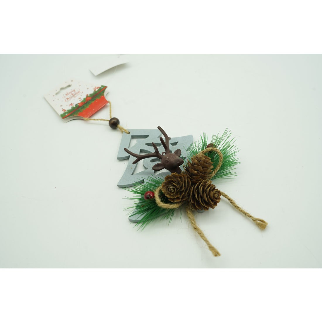Ornament de brad cerb cu pom de craciun, multicolor, lemn, 18 cm