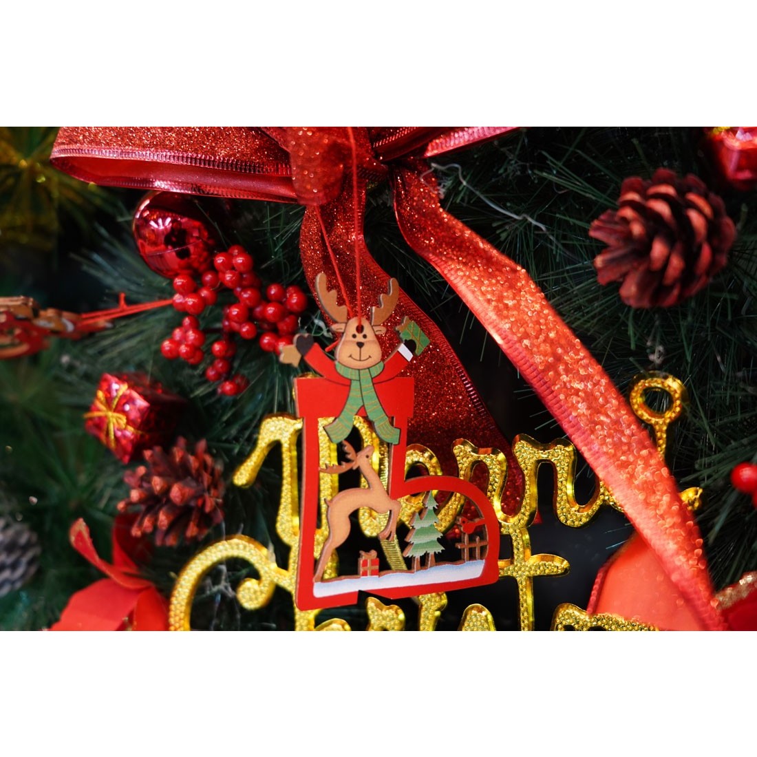 Ornament de brad cerb, multicolor, lemn, 10 cm
