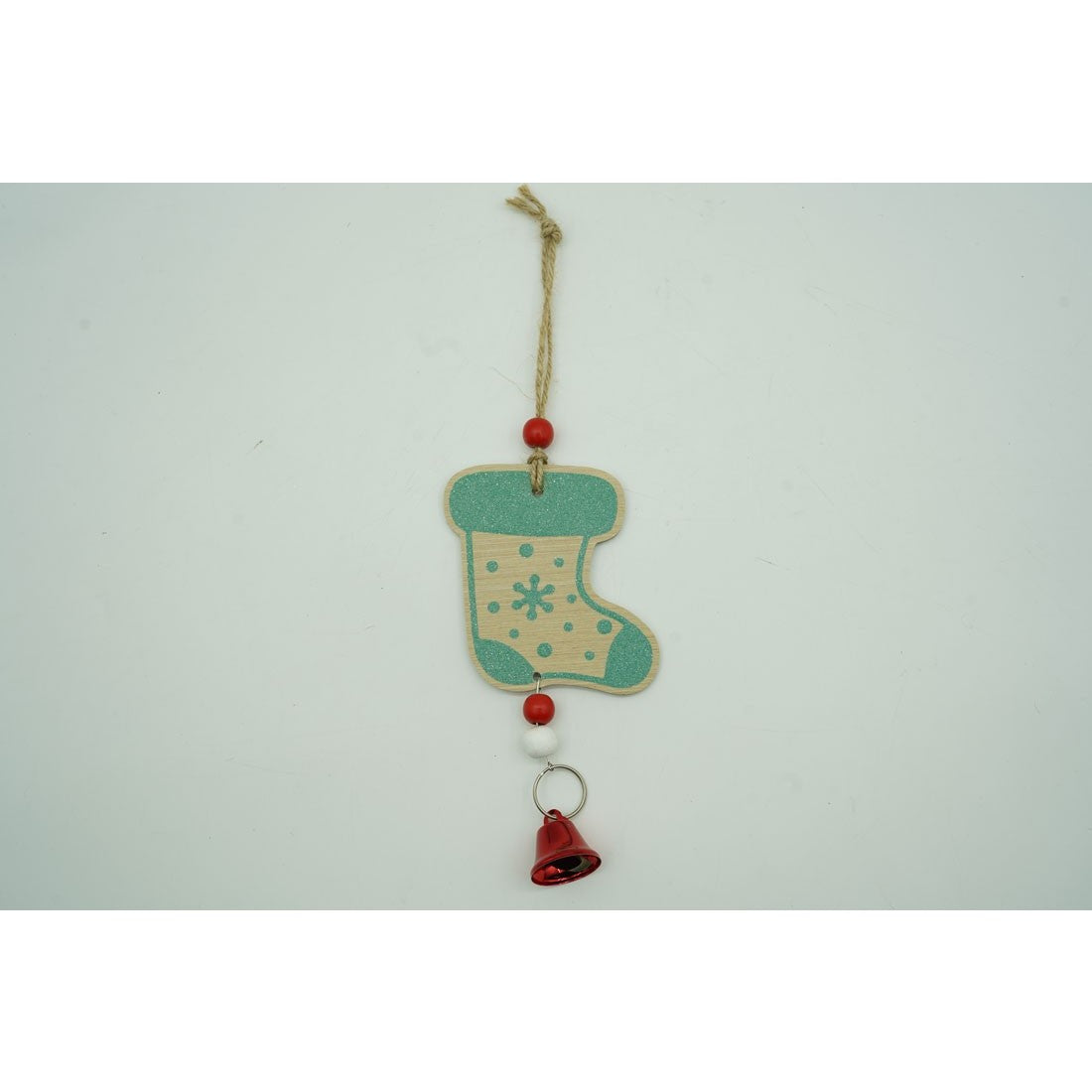 Ornament de brad ciorap cu clopotel, multicolor, lemn, 17 cm